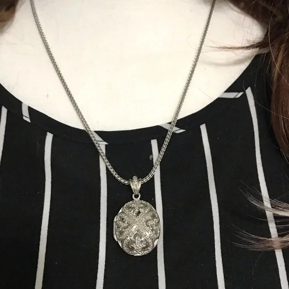 925 Sterling Silver Filigree locket Pendant Necklace size 20” - Picture 16 of 16